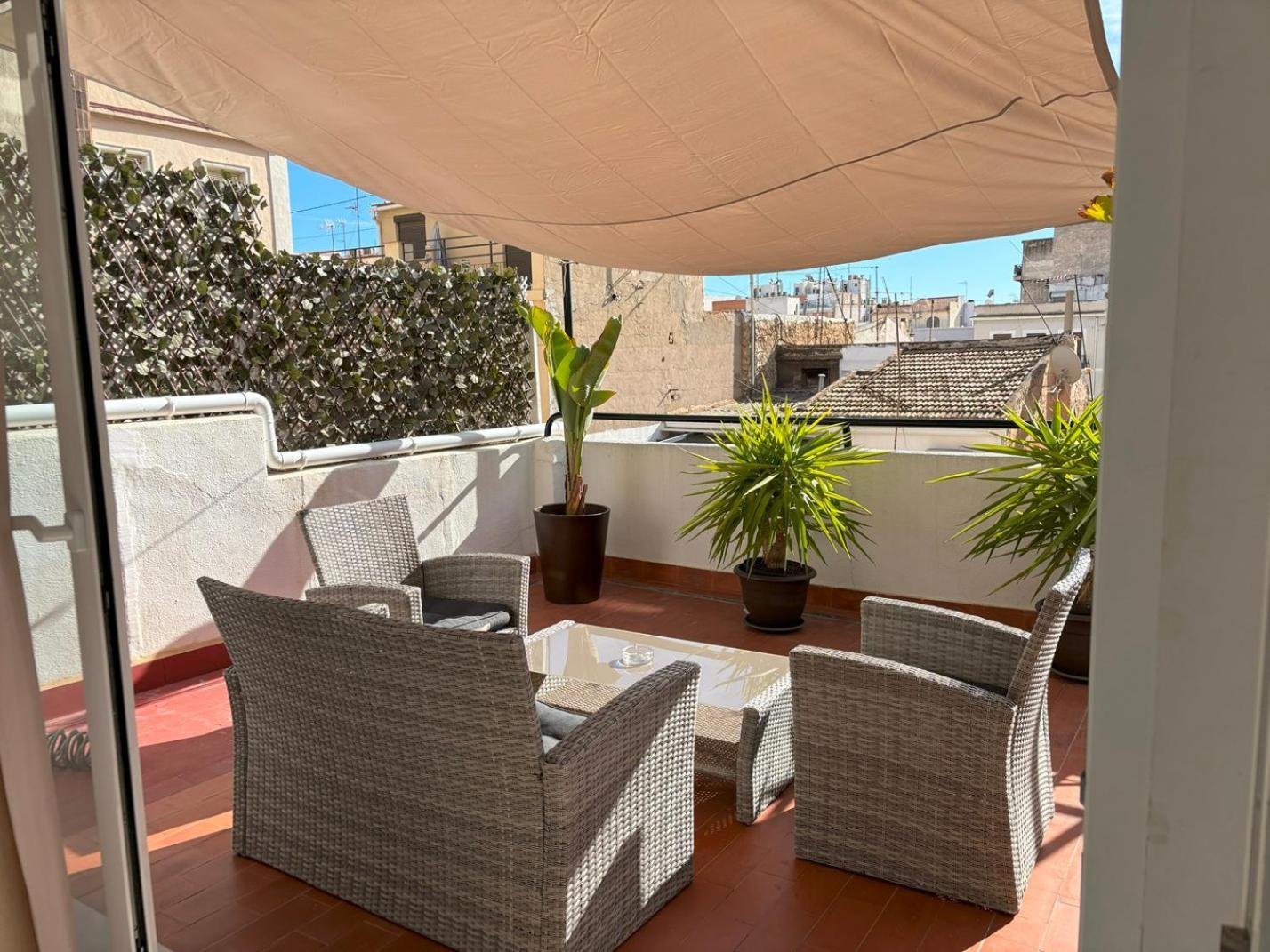 Very Beautiful Penthouse In The Heart Of Alicante Exterior photo