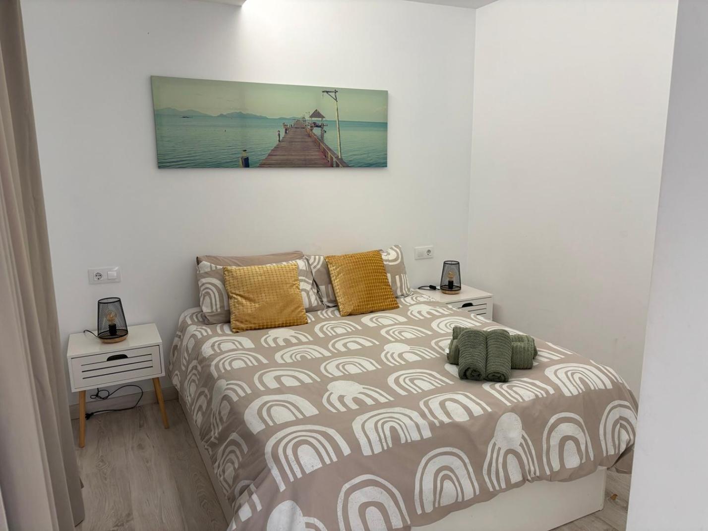 Very Beautiful Penthouse In The Heart Of Alicante Exterior photo